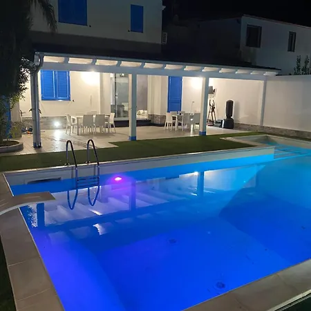 Charm And Elegance Villa *